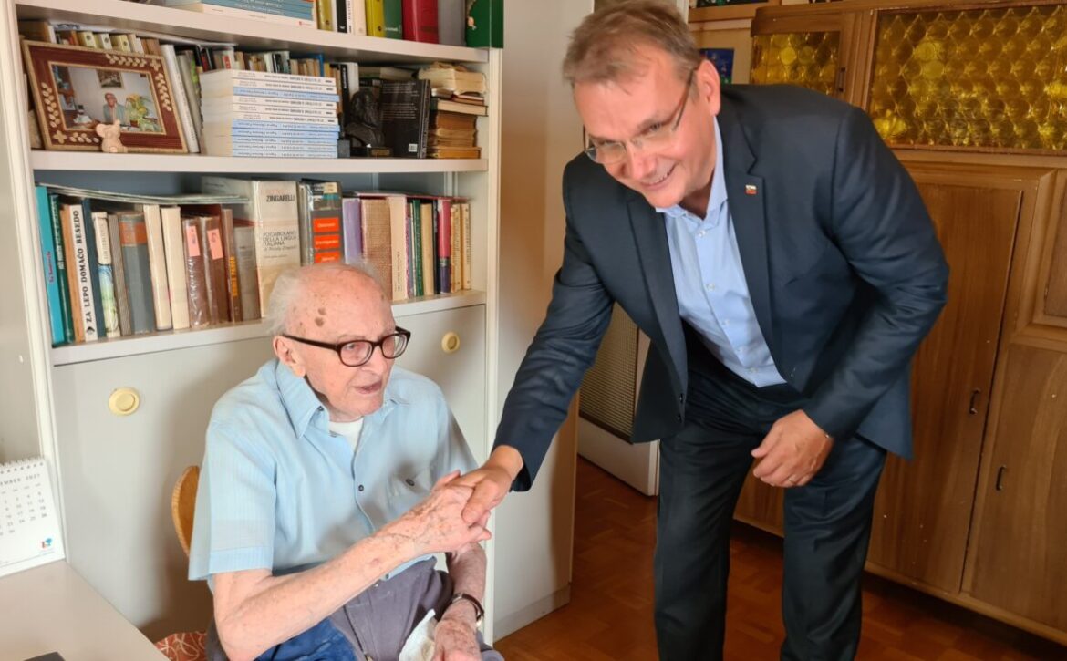 predsednik-DP90-in-Boris-Pahor-1